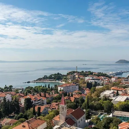 Penthouse Ema Lägenhet Split