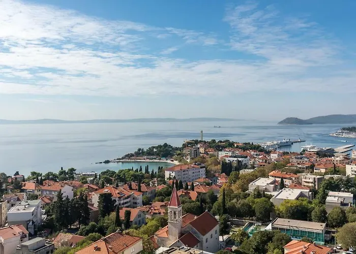 Penthouse Ema Lägenhet Split